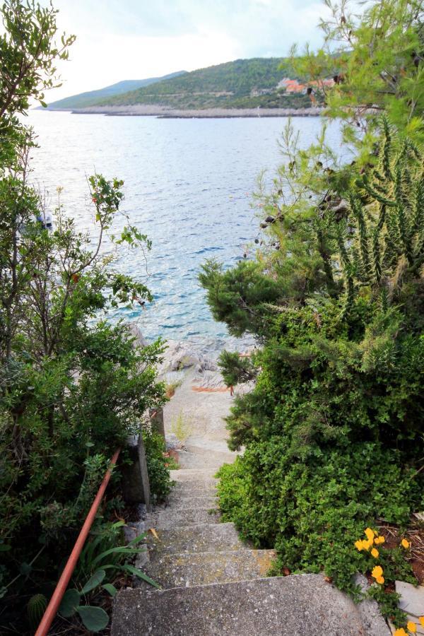 Apartments By The Sea Zavalatica, Korcula - 189 외부 사진